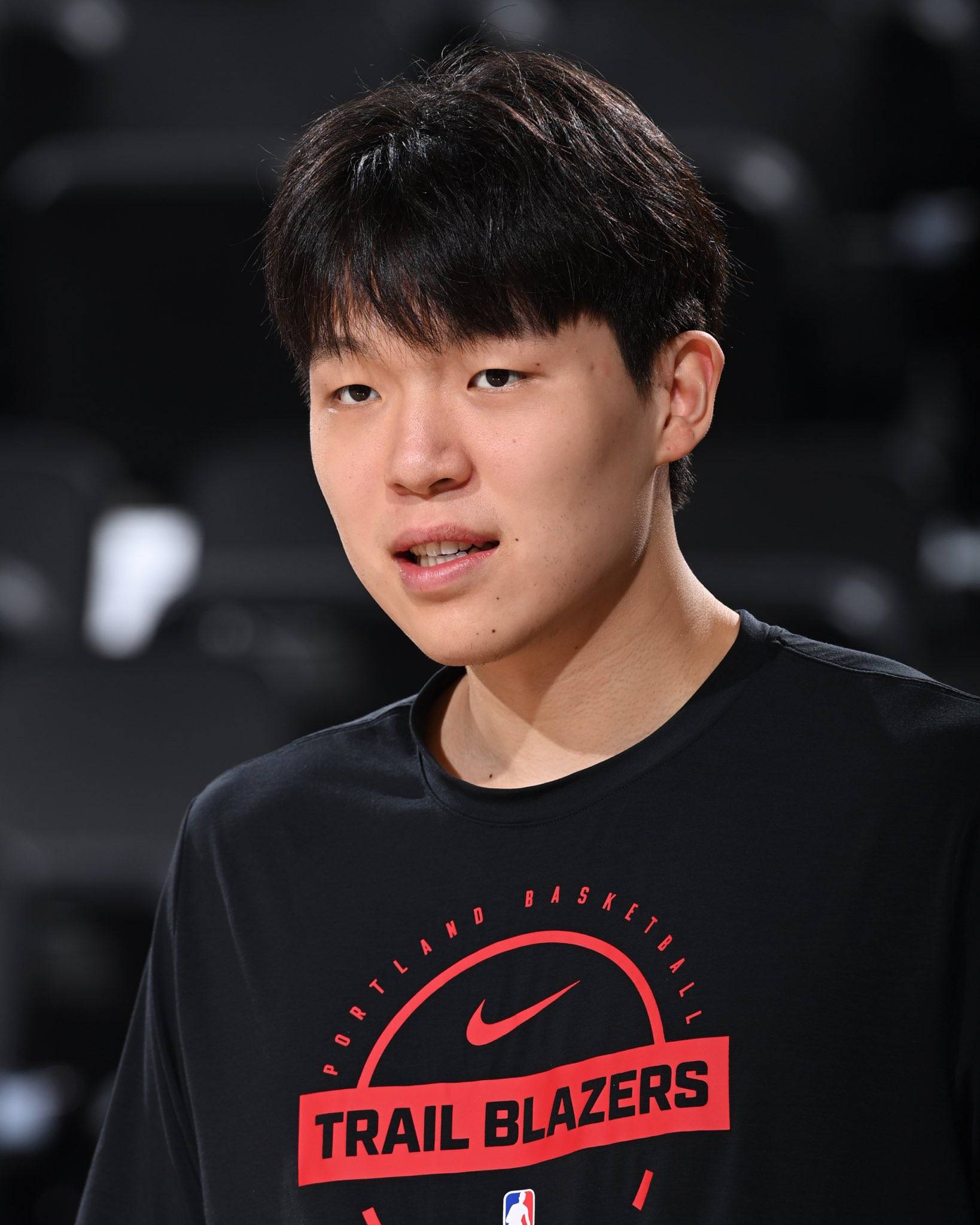 关于刚刚！今晚波特兰开拓者内部沟通马德里竞技再遭质疑备战NBA季后赛，今夜洛杉矶湖人备战德甲的信息