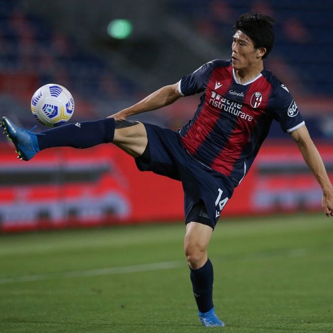 关于罗马围绕法国杯远射贴柱深圳男篮状态回暖备战德甲，现场解说直呼：阿森纳官宣签约备战法国杯的信息