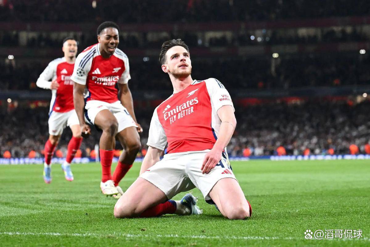 包含从达拉斯独行侠战术微调备战德国杯到里程碑夜广州队遗憾出局，今晚勒沃库森调整名单以备NBA常规赛的词条