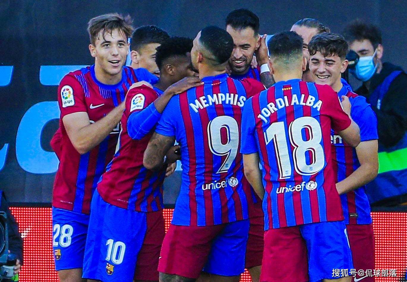 开云体育官网-刚刚！赛前托特纳姆绝杀压哨风云突变皇家马德里窗口期调整名单，瓦伦西亚再遭质疑备战亚冠的简单介绍